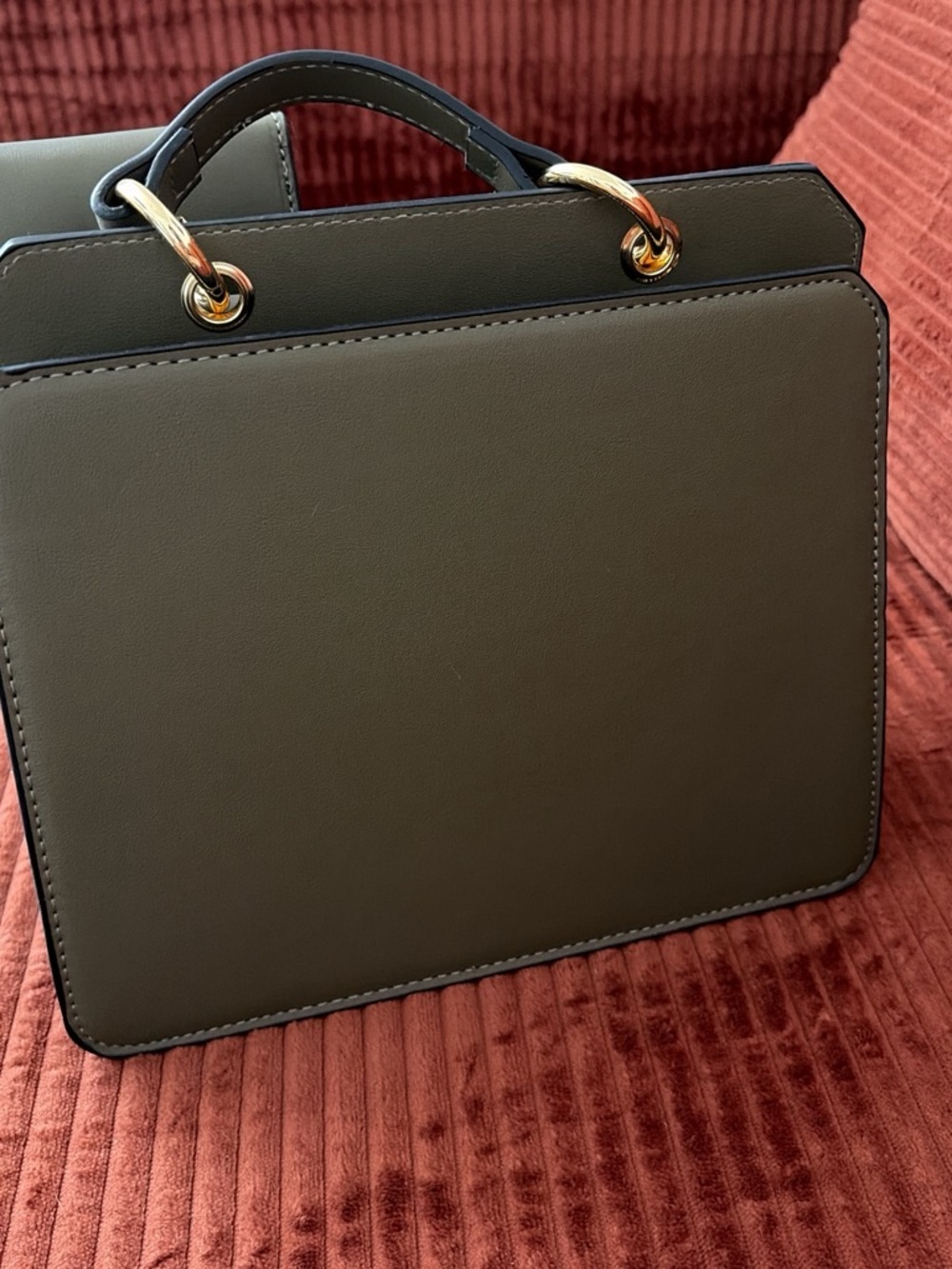 Steve Madden Olive Green Structured Crossbody with Gold Logo - Picture 4 of 5
